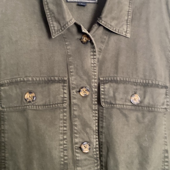 Lucky brand shacket, army green, size L - Picture 4 of 10